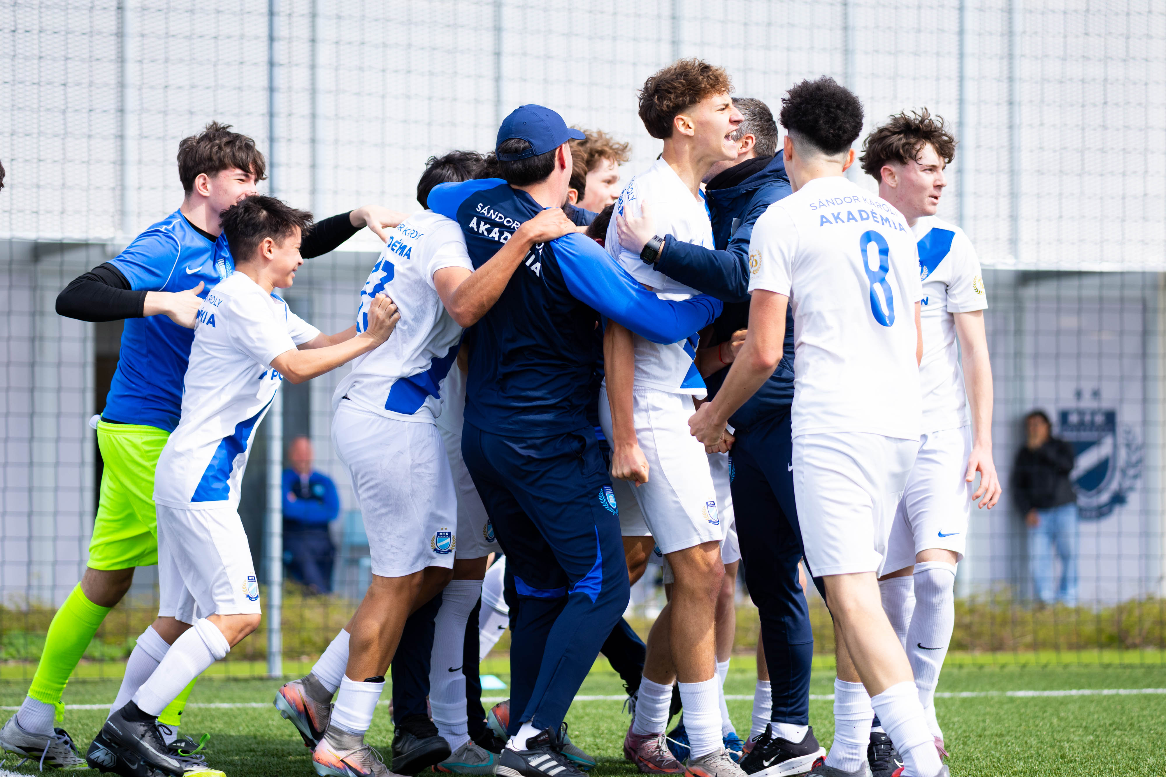 Képgaléria: MTK Budapest U16 - Vasas Kubala Akadémia U17 | 3-2