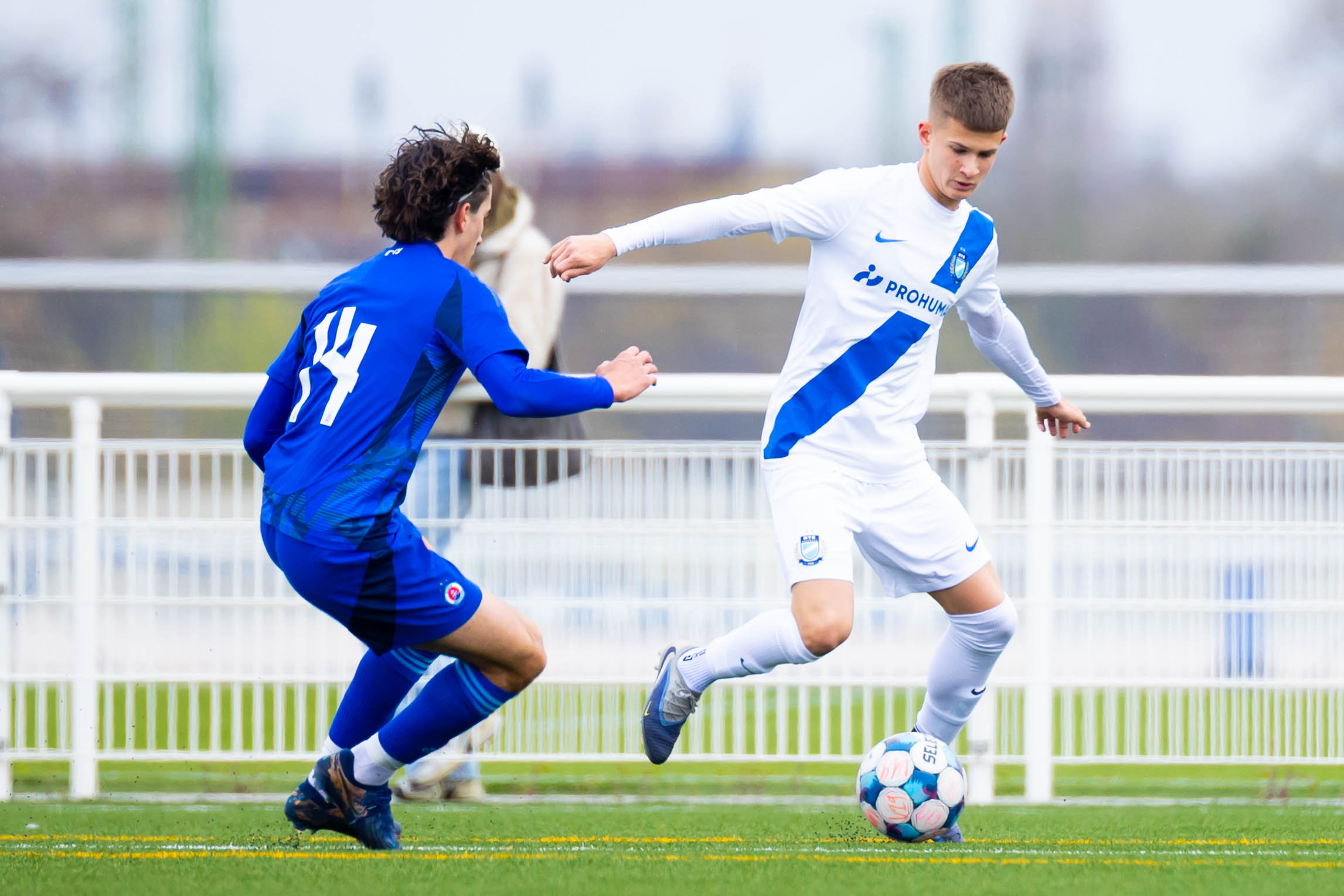 Képgaléria: MTK Budapest U19 - SK Slovan Bratislava U19 | 0-1