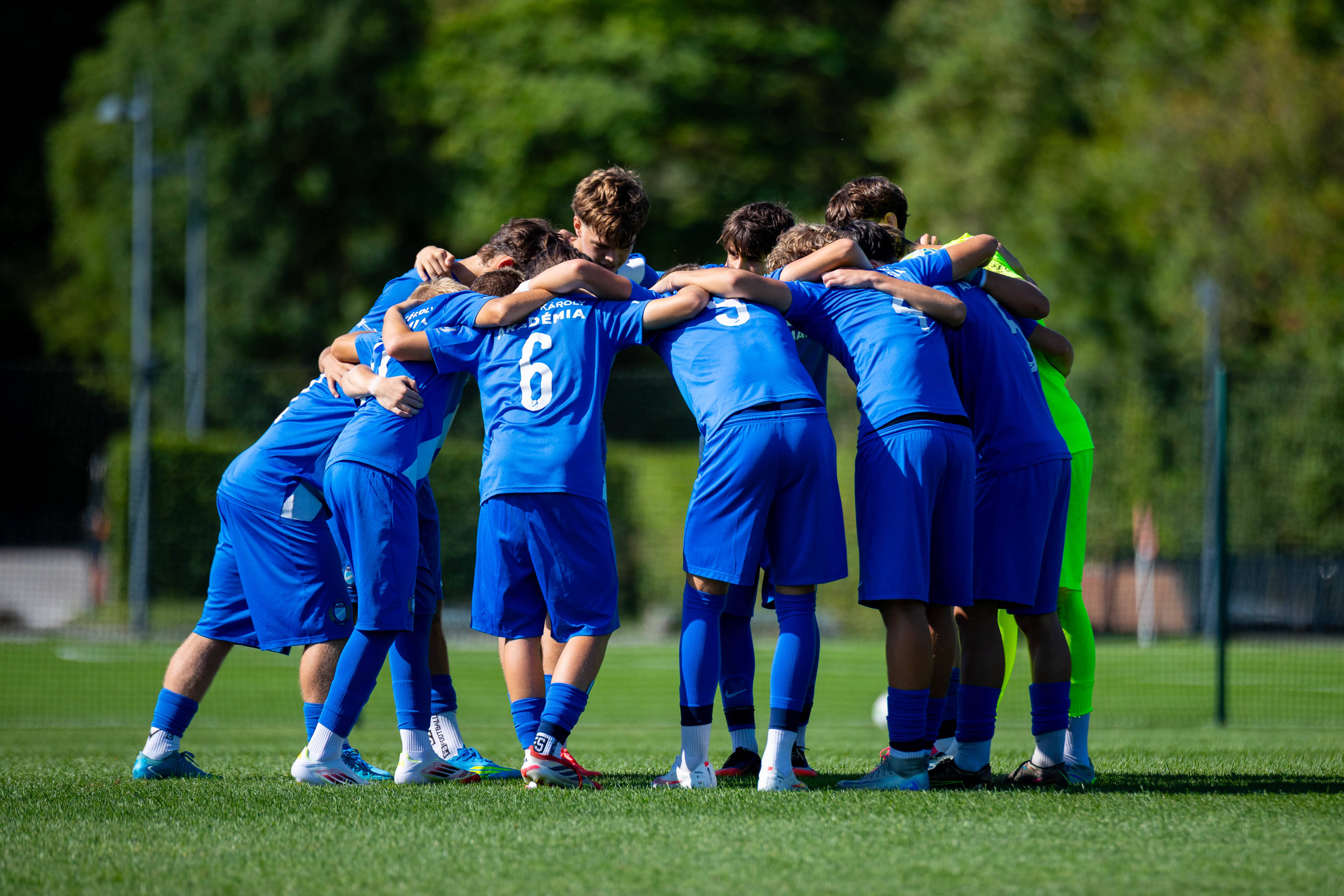 Képgaléria: Red Bull Salzburg U16 - MTK Budapest U16 | 6-0